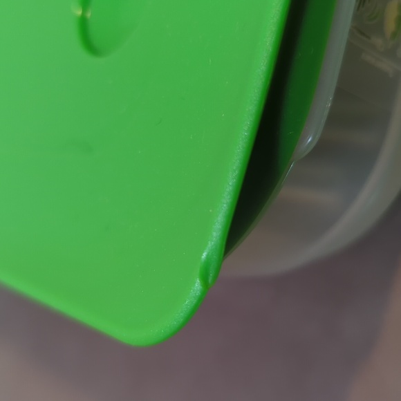 Tupperware Fridge Smart 4 Container Set Excellent Preowned Condition - Picture 16 of 16